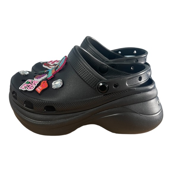 NEW. CROCS BAE CLOGS WITH KAROL G CHARMS SZ8 - Picture 4 of 8